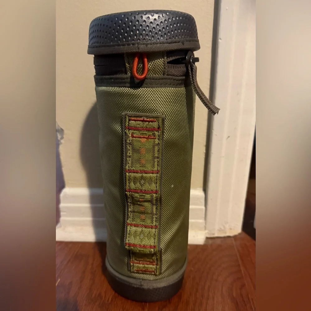 Fishpond Insulated Thermos Flask-Never Used - Picture 2 of 2